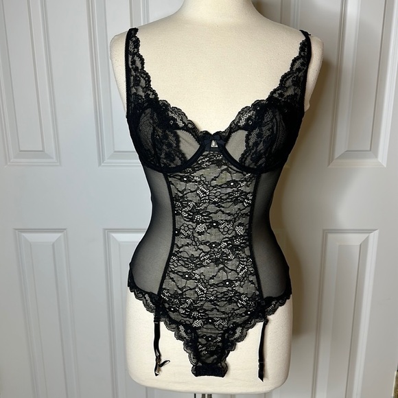Victoria Secret Black Lace bodysuit 36C - Picture 1 of 12